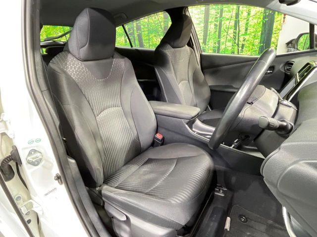 TOYOTA PRIUS 2016 Image 31