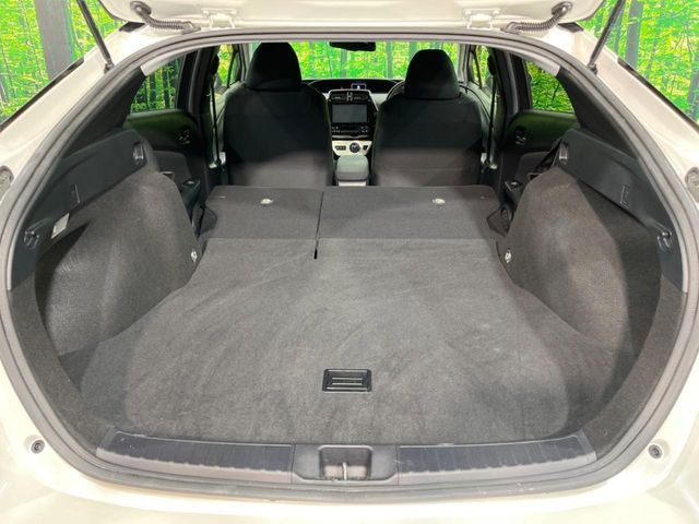 TOYOTA PRIUS 2016 Image 31