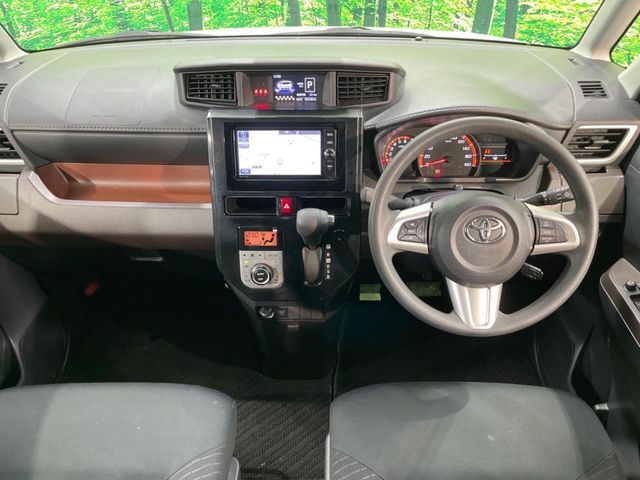 TOYOTA TANK 2018 Image 31