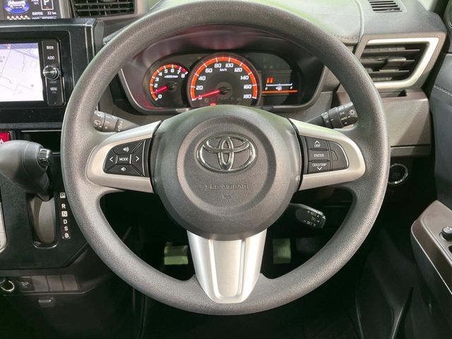 TOYOTA TANK 2018 Image 31