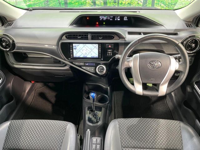 TOYOTA AQUA 2014 Image 31