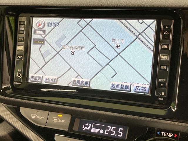 TOYOTA AQUA 2014 Image 31