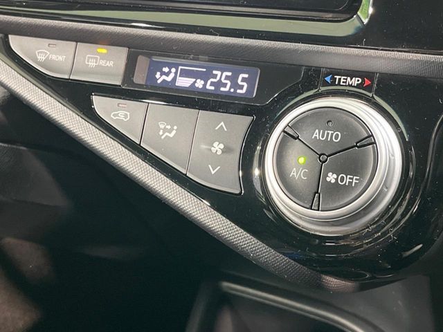 TOYOTA AQUA 2014 Image 31