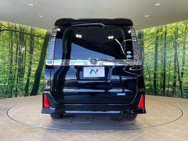 TOYOTA VOXY 2015 Image 31