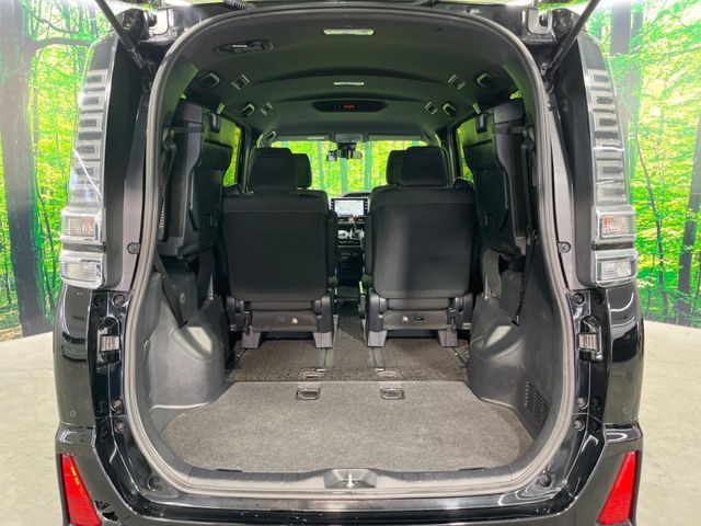 TOYOTA VOXY 2020 Image 31