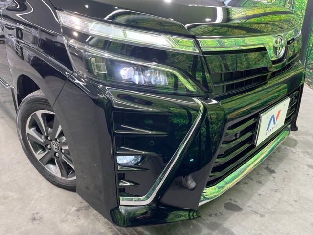 TOYOTA VOXY 2020 Image 31
