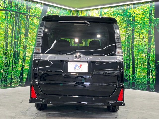 TOYOTA VOXY 2020 Image 31