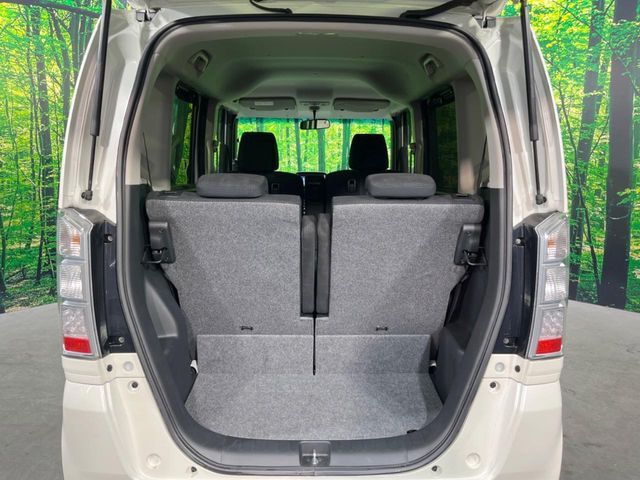 HONDA N BOX 2017 Image 31