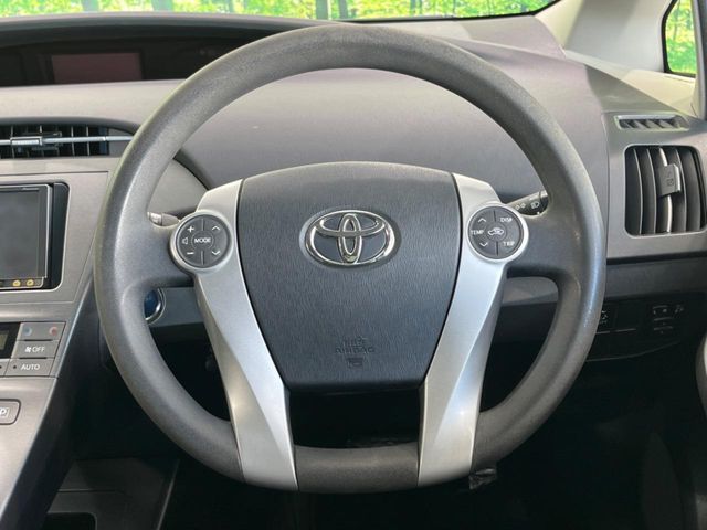 TOYOTA PRIUS 2014 Image 31