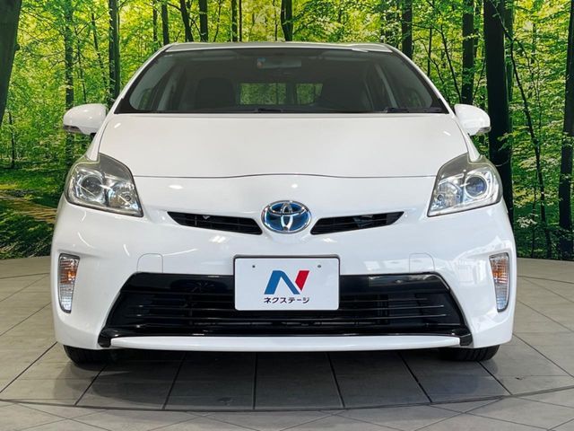 TOYOTA PRIUS 2014 Image 31