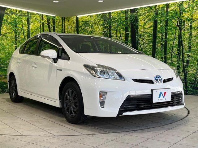 TOYOTA PRIUS 2014 Image 31