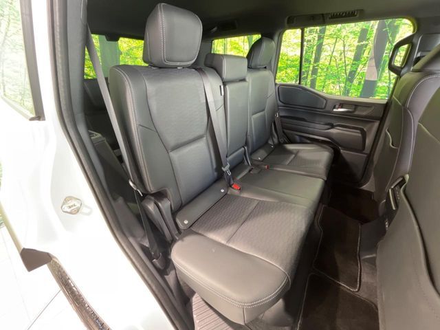 TOYOTA LANDCRUISER 250 2024 Image 31