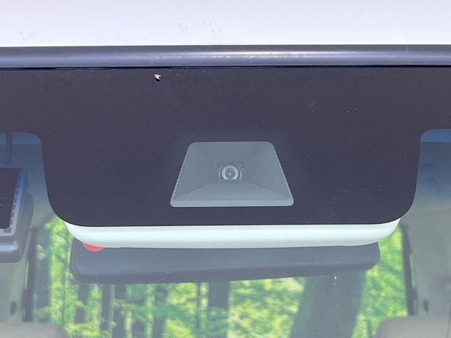 HONDA N BOX 2022 Image 31