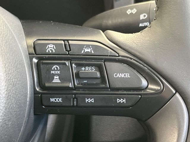 TOYOTA YARIS CROSS HYBRID 2024 Image 31