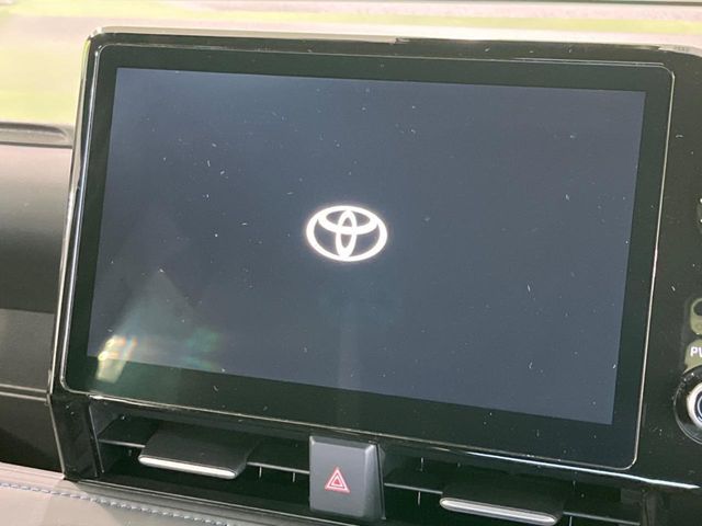 TOYOTA VOXY HYBRID 2022 Image 31