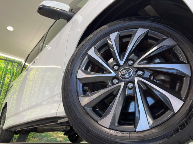 TOYOTA VOXY HYBRID 2022 Image 31