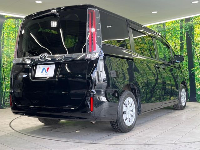 TOYOTA NOAH 2019 Image 31