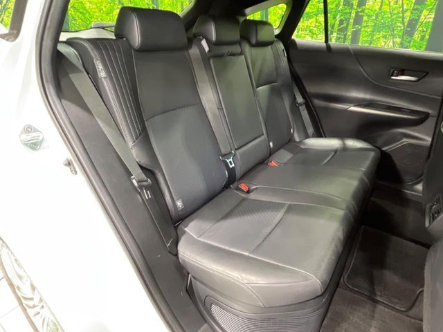 TOYOTA HARRIER HYBRID 2023 Image 31