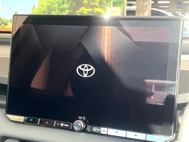 TOYOTA RAV4 HYBRID 4WD 2026 Image 31