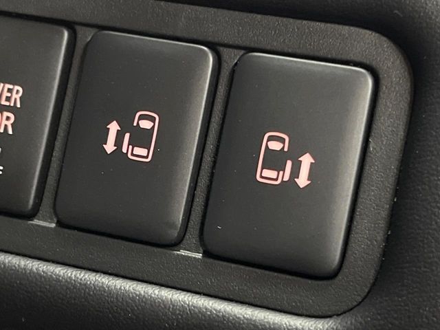 MITSUBISHI DELICA D:5 4WD 2025 Image 31