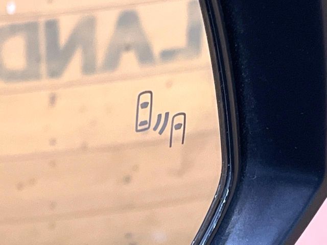 TOYOTA HARRIER 2WD 2021 Image 31