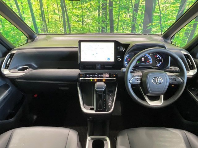 TOYOTA NOAH HYBRID 4WD 2025 Image 31