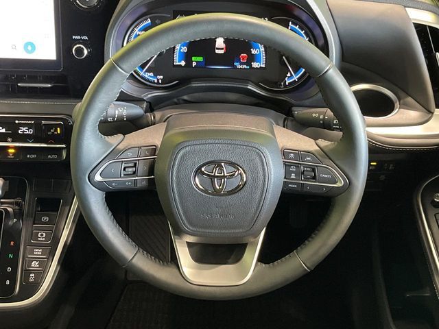 TOYOTA NOAH HYBRID 4WD 2025 Image 31