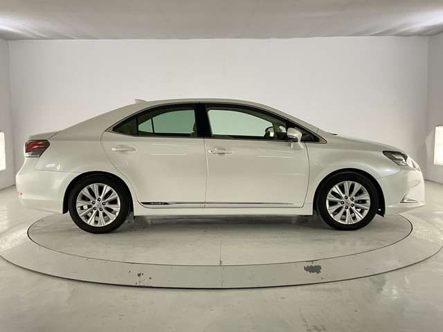 TOYOTA LEXUS HS250H 2017 Image 31
