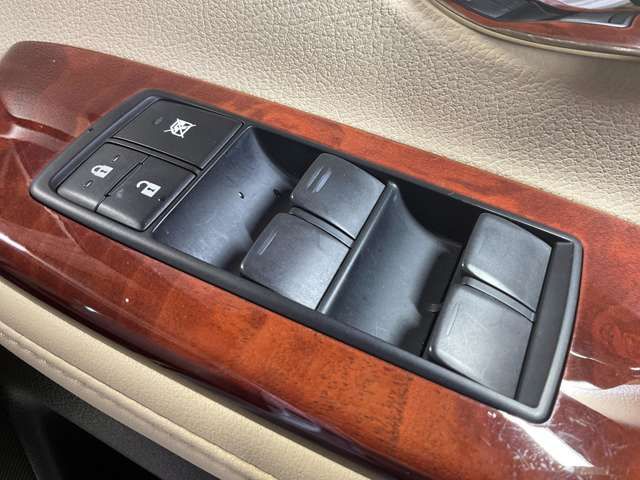 TOYOTA LEXUS HS250H 2017 Image 31