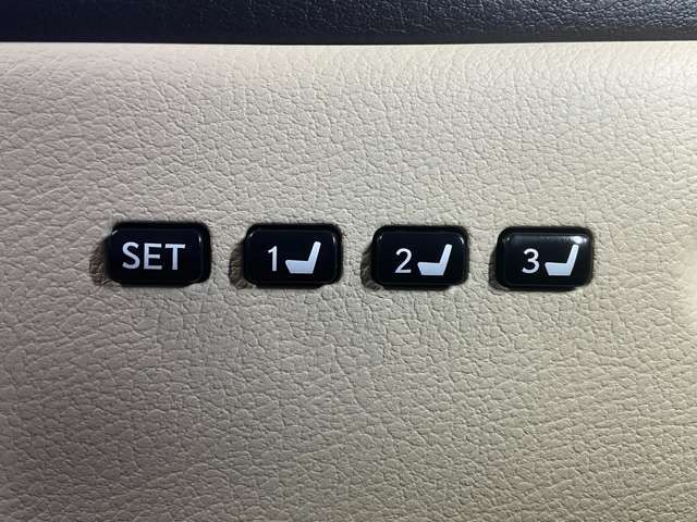 TOYOTA LEXUS HS250H 2017 Image 31