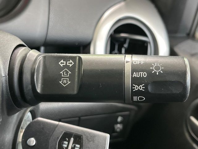 MAZDA DEMIO 2009 Image 31