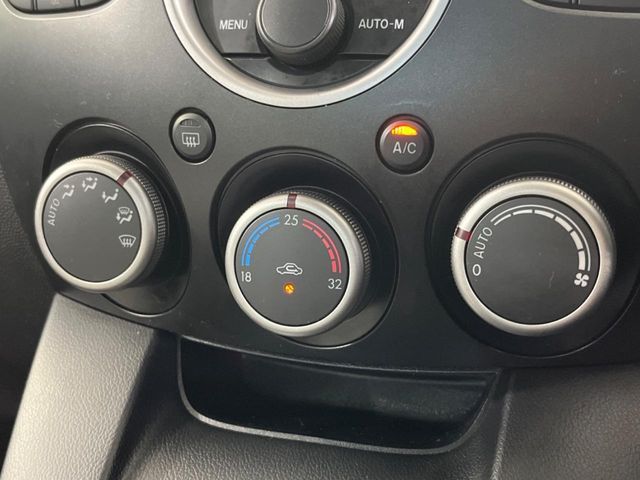 MAZDA DEMIO 2009 Image 31