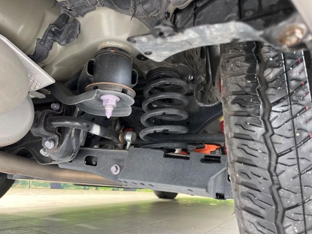 TOYOTA RAV4 HYBRID 4WD 2023 Image 31