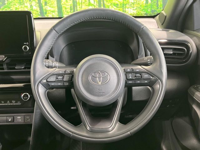 TOYOTA YARIS CROSS HYBRID 2024 Image 31