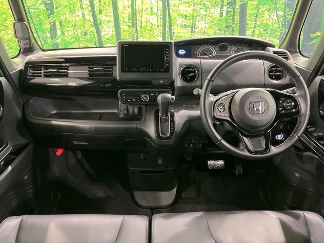 HONDA N BOX CUSTOM 2021 Image 31