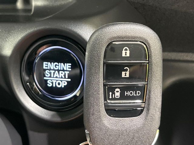 HONDA N BOX CUSTOM 4WD 2025 Image 31