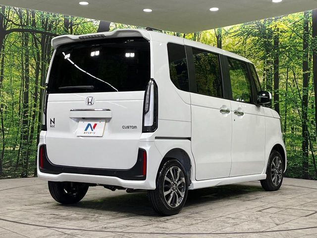 HONDA N BOX CUSTOM 4WD 2025 Image 31