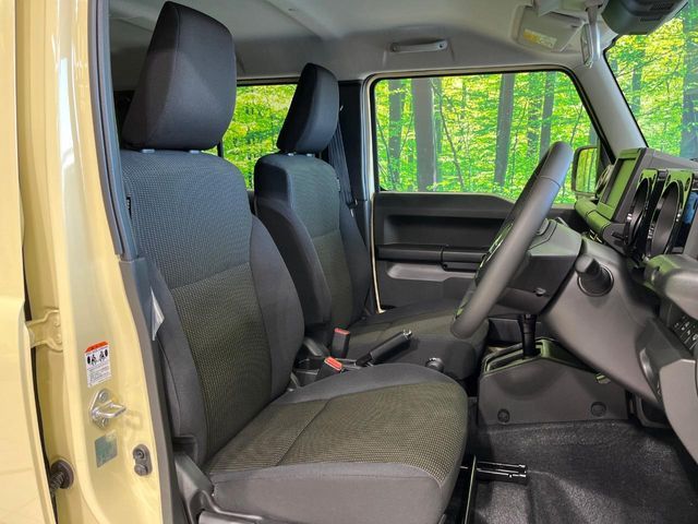 SUZUKI JIMNY NOMADE 2025 Image 31