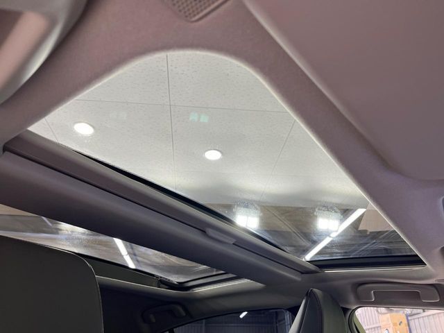 TOYOTA PRIUS 4WD 2024 Image 31