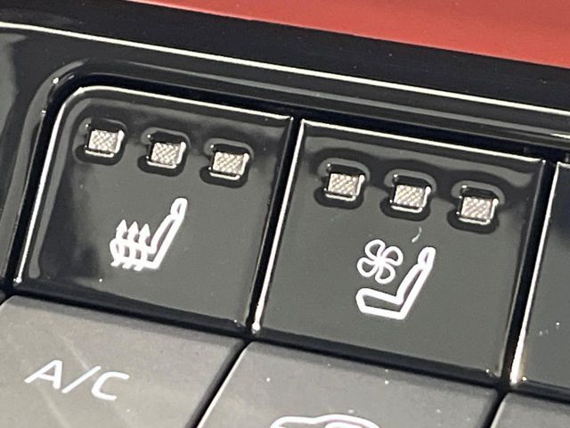 TOYOTA PRIUS 4WD 2024 Image 31