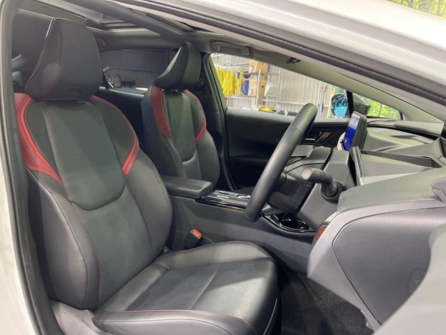 TOYOTA PRIUS 4WD 2024 Image 31