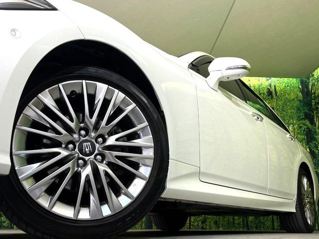 TOYOTA CROWN SEDAN HYBRID 4 2020 Image 31