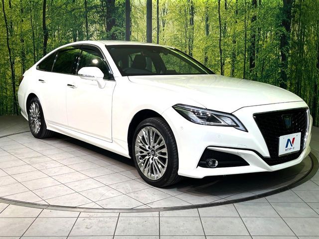 TOYOTA CROWN SEDAN HYBRID 4 2020 Image 31