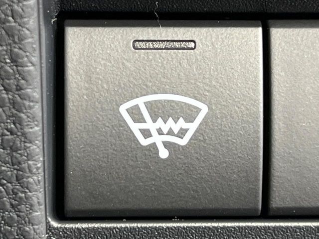 TOYOTA VOXY 4WD 2026 Image 31