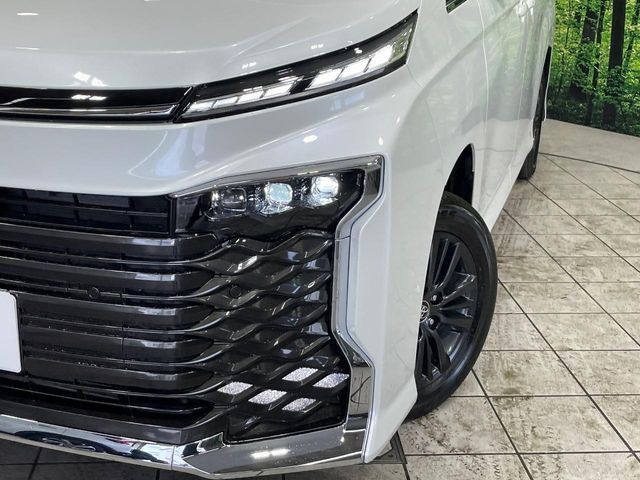 TOYOTA VOXY 4WD 2026 Image 31