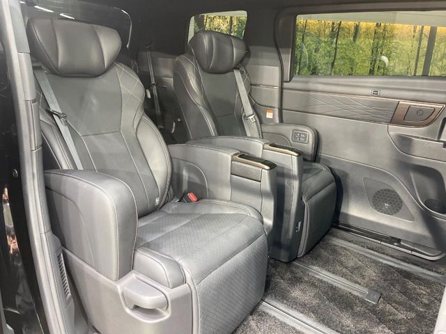 TOYOTA VELLFIRE  HYBRID 2023 Image 31