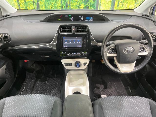 TOYOTA PRIUS 2016 Image 31