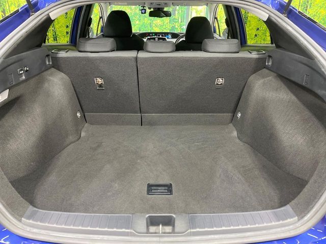 TOYOTA PRIUS 2016 Image 31