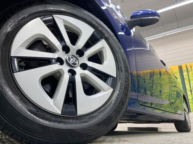 TOYOTA PRIUS 2016 Image 31