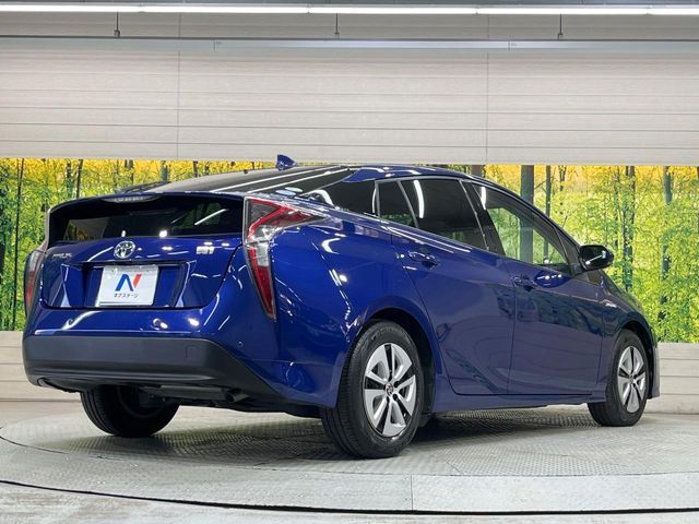 TOYOTA PRIUS 2016 Image 31